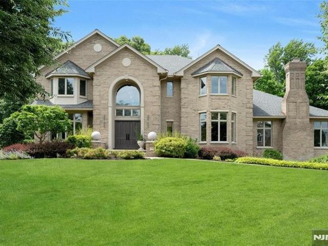House for sale in Wyckoff, New Jersey