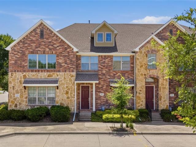 Townhouse for sale in Richardson, Texas