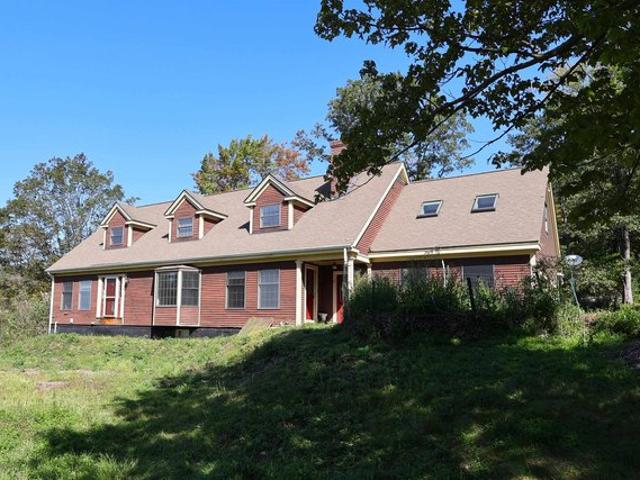 House for sale in Plantsville, Vermont