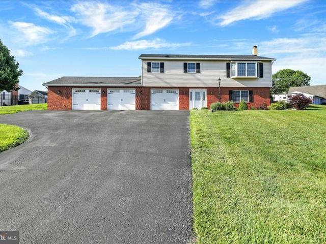 House for sale in Elizabethtown, Pennsylvania