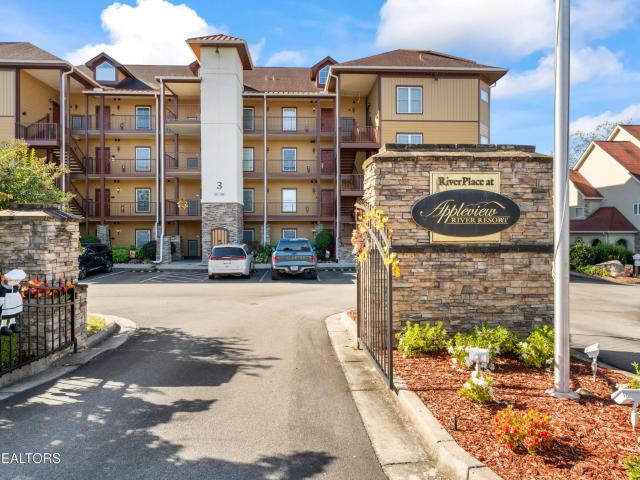 Condo for sale in Sevierville, East Tennessee