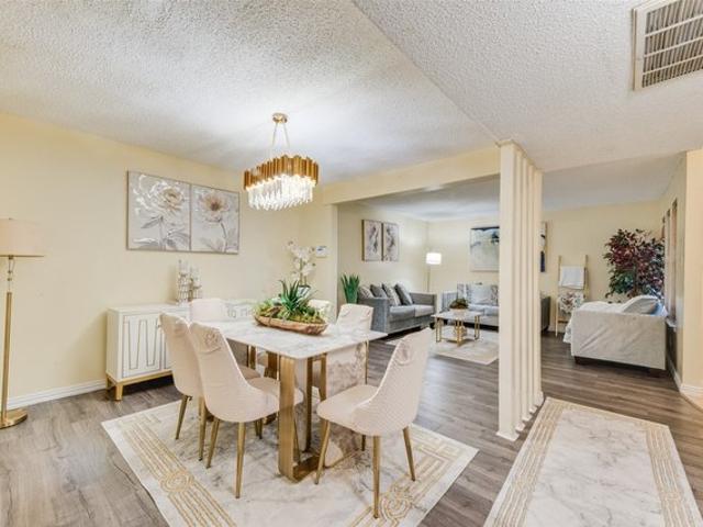 Townhouse for sale in Richardson, Texas