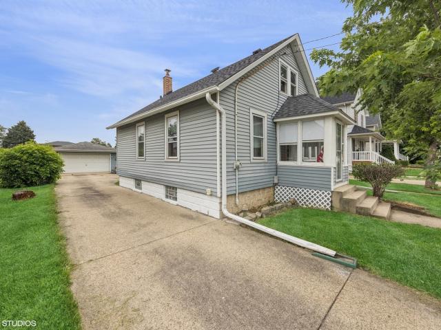House for sale in Bensenville