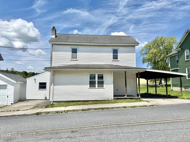 House for sale in Lilly, Pennsylvania