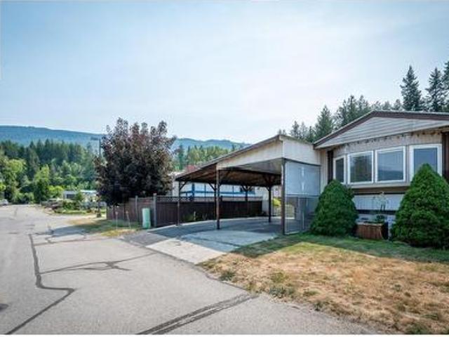 House for sale in Salmon Arm, British Columbia