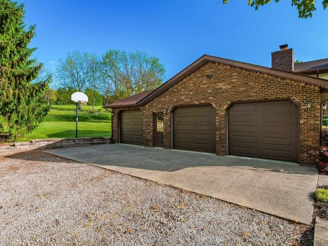 House for sale in Heath, Ohio