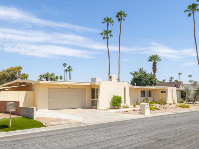 House for sale in Palm Springs, California