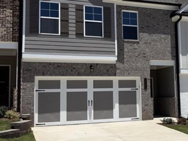 Townhouse for sale in Oakwood, Georgia