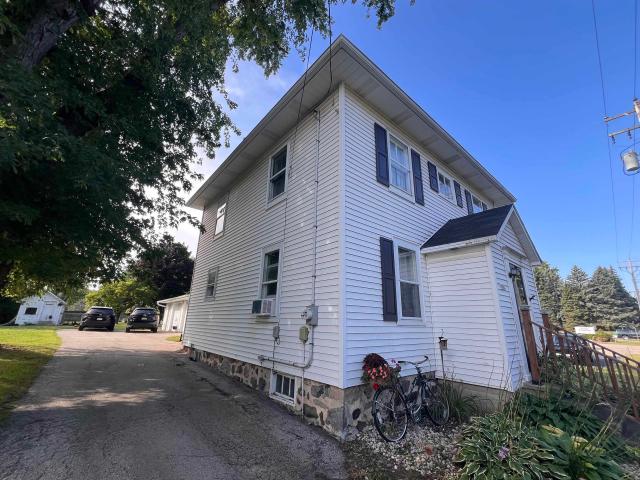 House for sale in Larsen, Wisconsin