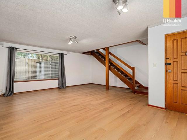 Townhouse for rent in Horseshoe Creek, South Australia