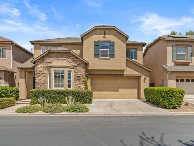 Townhouse for sale in Fresno, California