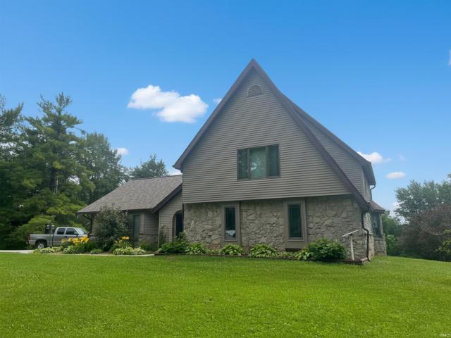 House for sale in Worthington, Indiana