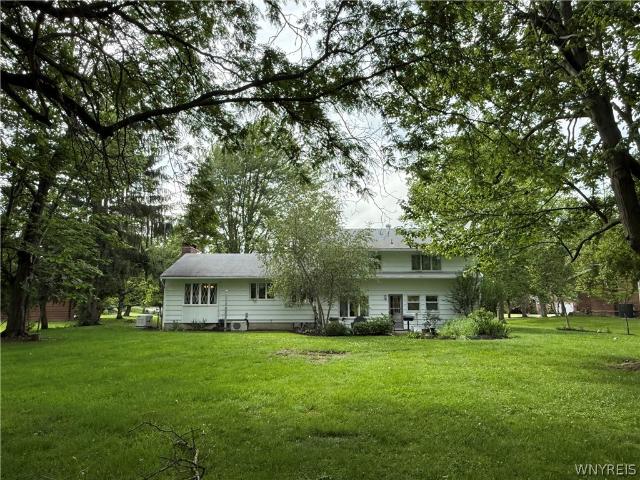 House for sale in Clarence, New York