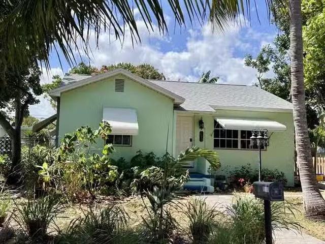 House for rent in Lake Worth