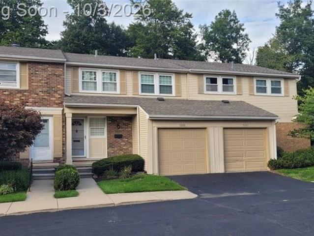 Townhouse for sale in Northfield Hills, Troy