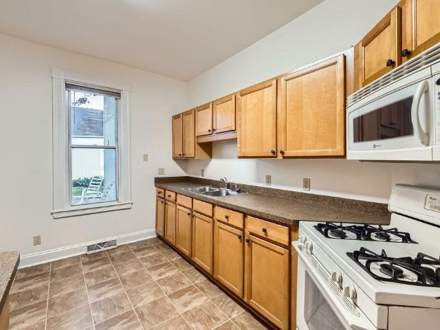 Duplex for rent in Minneapolis