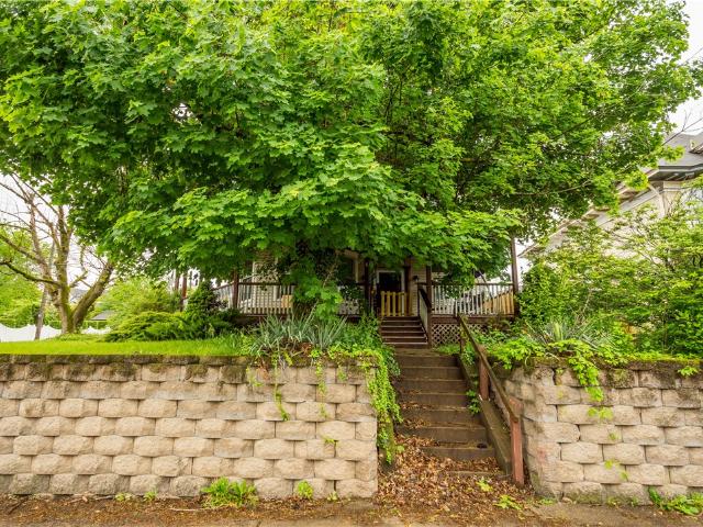 House for sale in Carnegie, Pennsylvania