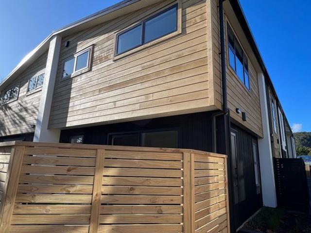House for rent in Days Bay, Wellington