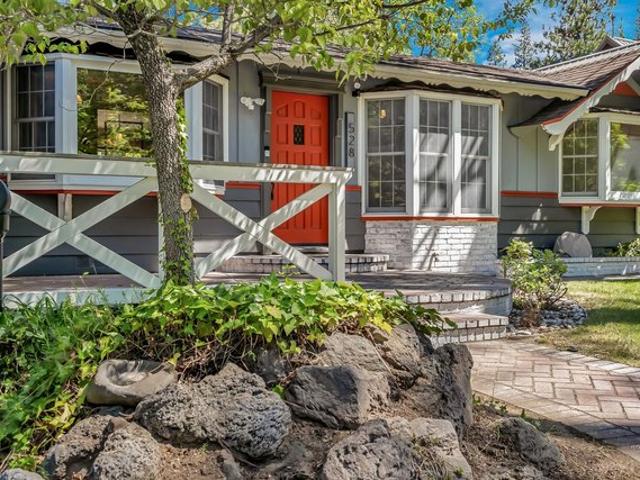 House for sale in Mount Shasta, California