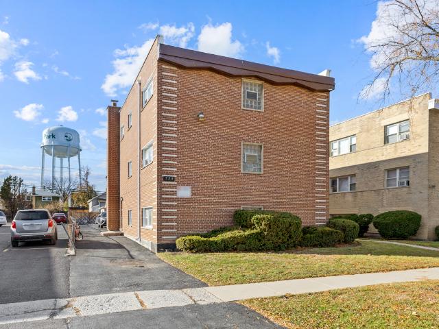 House for sale in Villa Park, Illinois