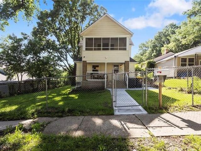 House for sale in Kansas City, Missouri