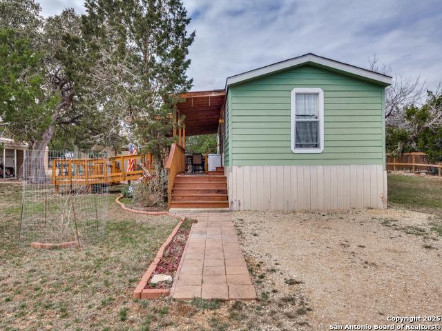 House for sale in Bandera