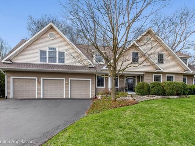 House for sale in Barrington, Illinois