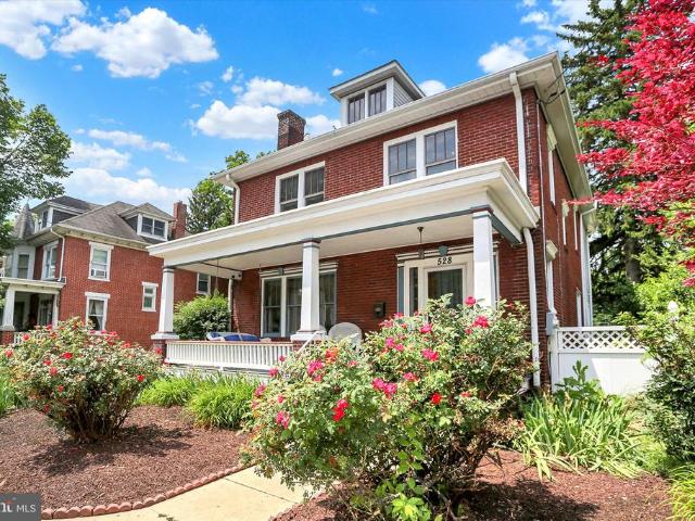 House for sale in Cumberland, Pennsylvania