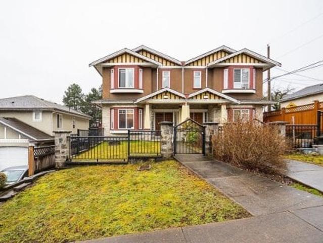 Duplex for sale in New Westminster, British Columbia