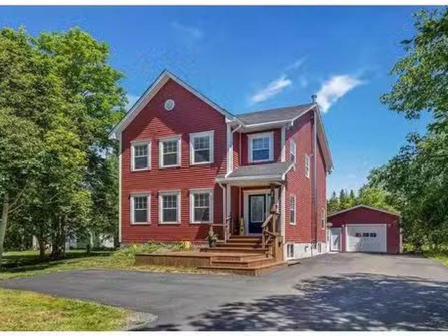 House for sale in Paradise, Newfoundland And Labrador