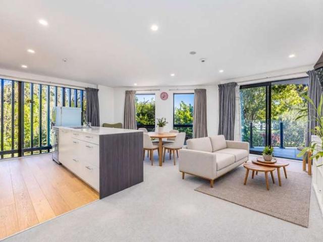 Apartment for sale in Mount Wellington, Maungakiekie-Tāmaki
