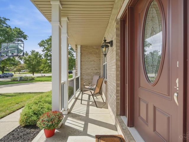 House for sale in Ashley Place, Mason