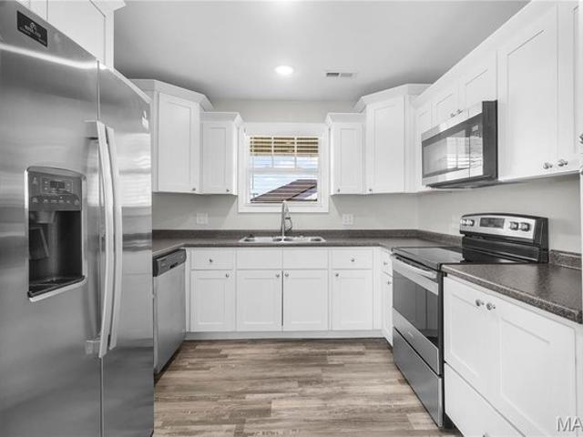 House for sale in Jackson, Missouri