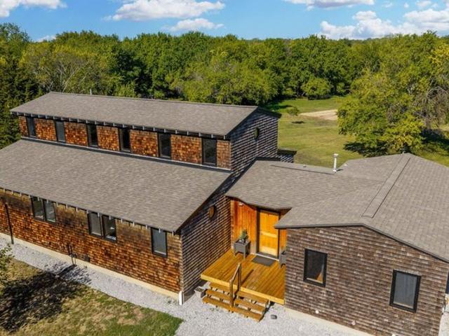 House for sale in Augusta, Butler County