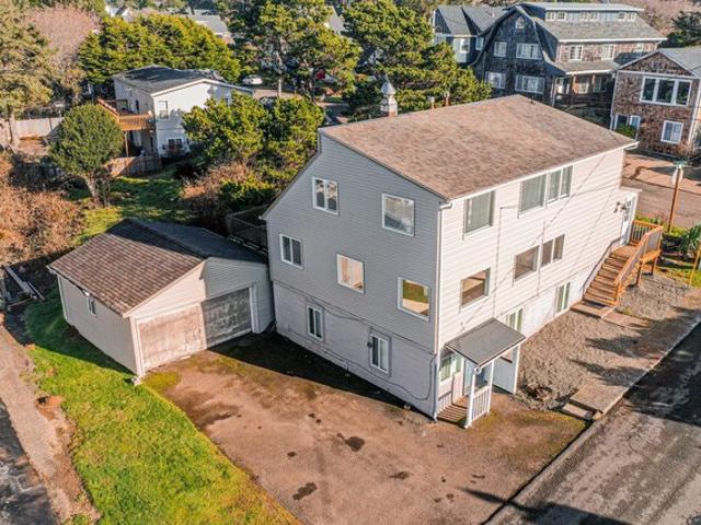 House for sale in Oregonia