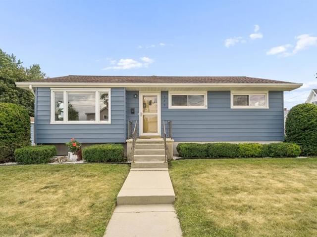 House for sale in Mayville, Wisconsin