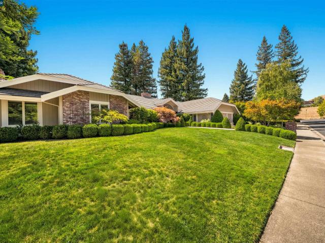 House for sale in Alamo, California