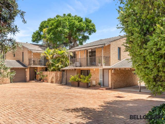 Townhouse for sale in Como, Western Australia