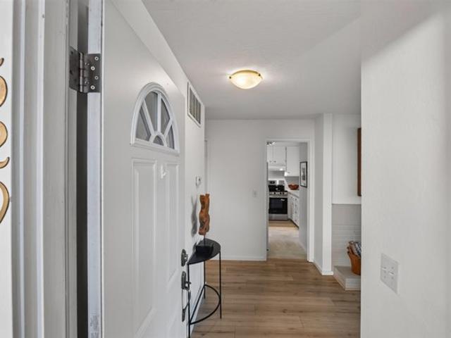 Condo for sale in Greenbrae, California