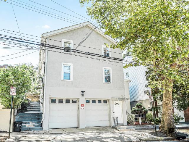 House for sale in Mount Vernon, New York