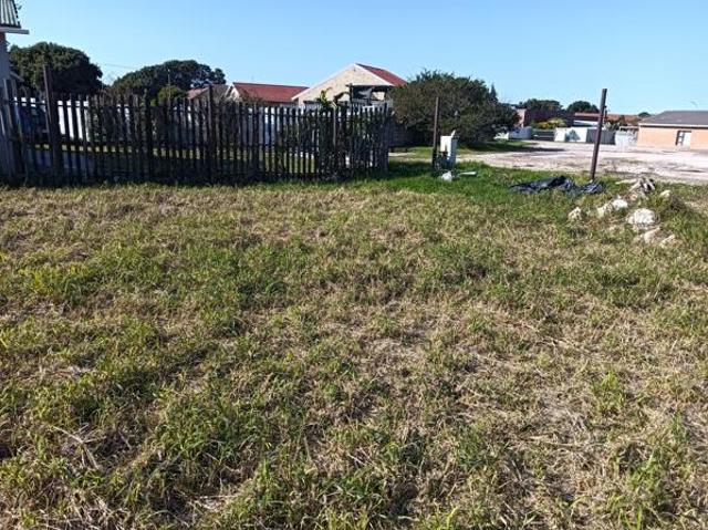 Land for sale in Cape St Francis, Eastern Cape