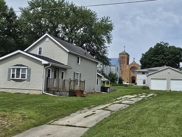 House for sale in Bloomington, Wisconsin