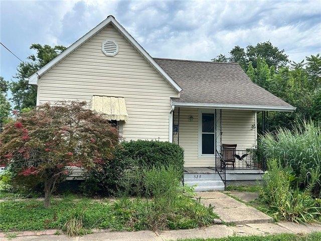 House for sale in Charleston, Illinois