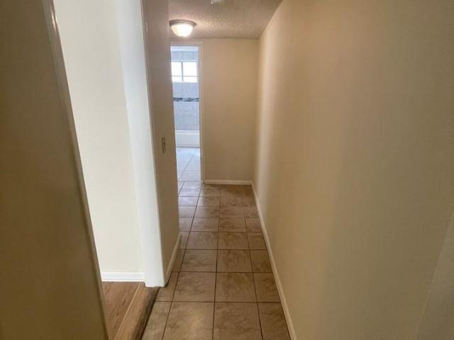 Apartment for rent in Glendale, California