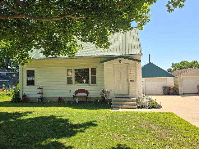 House for sale in Spring Valley, Fillmore County