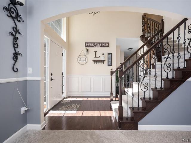 House for sale in New Hudson, Michigan