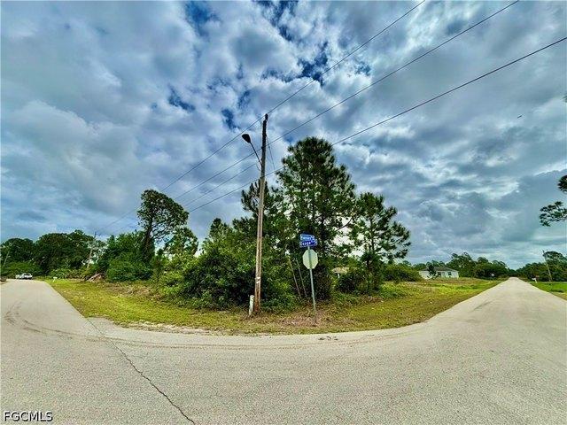 Land for sale in Lee, Florida