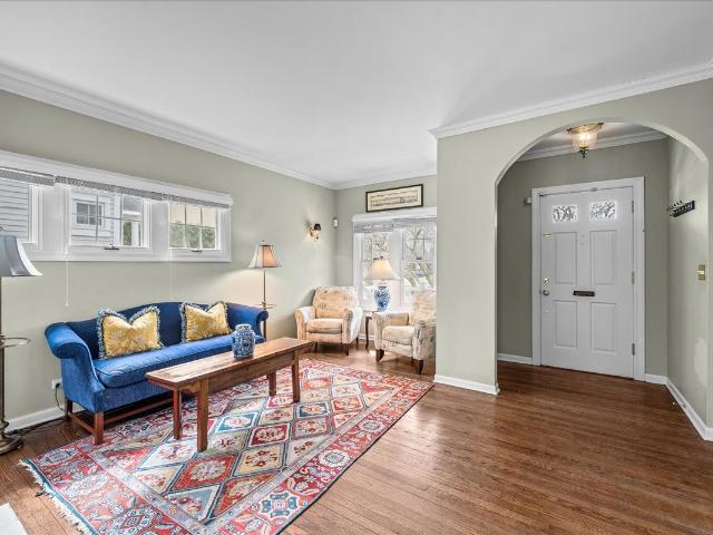 House for sale in Kenilworth, Illinois