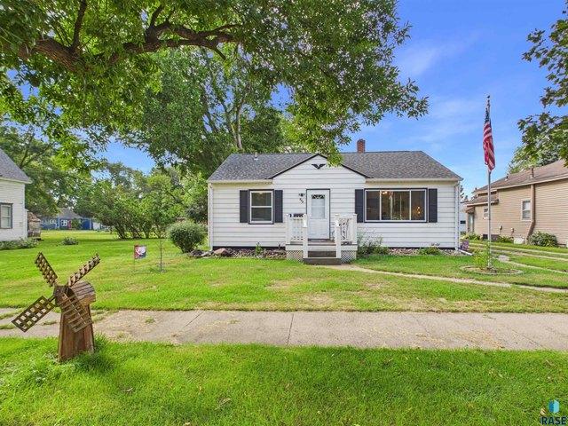 House for sale in Madison, South Dakota