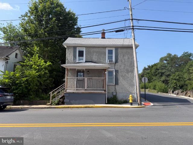 House for sale in Falling Waters, West Virginia